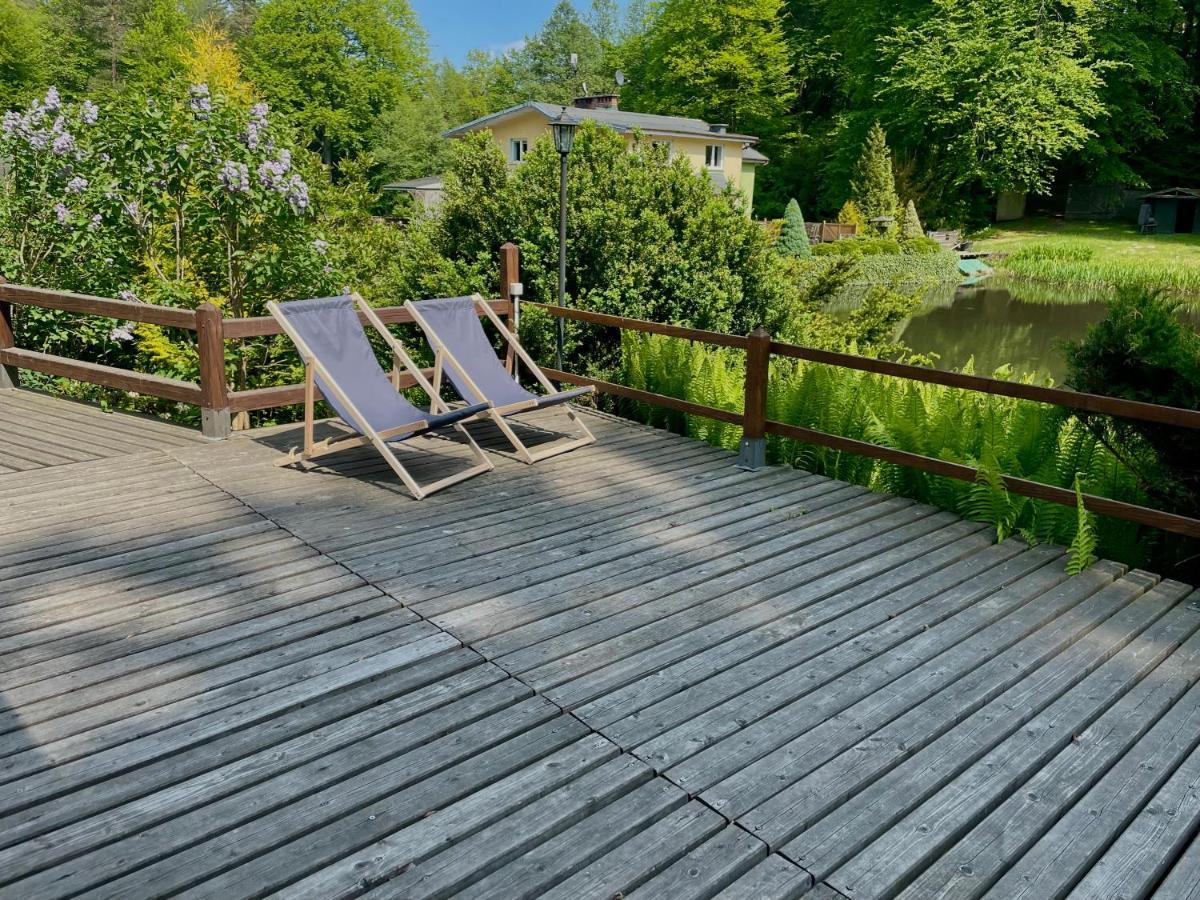 Domek W Glebi Lasu Nad Stawem Wierszyno Extérieur photo