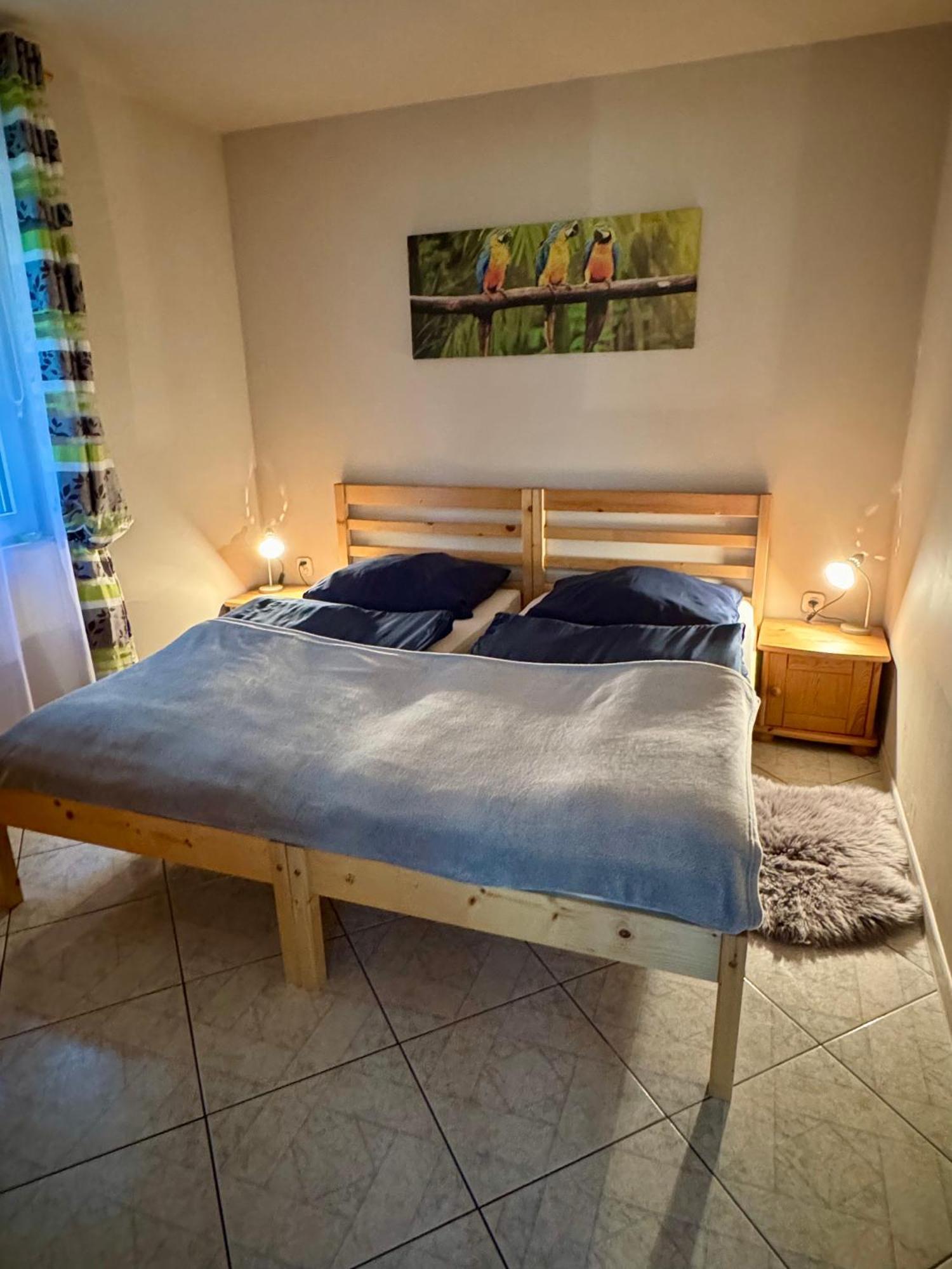 Domek W Glebi Lasu Nad Stawem Wierszyno Extérieur photo