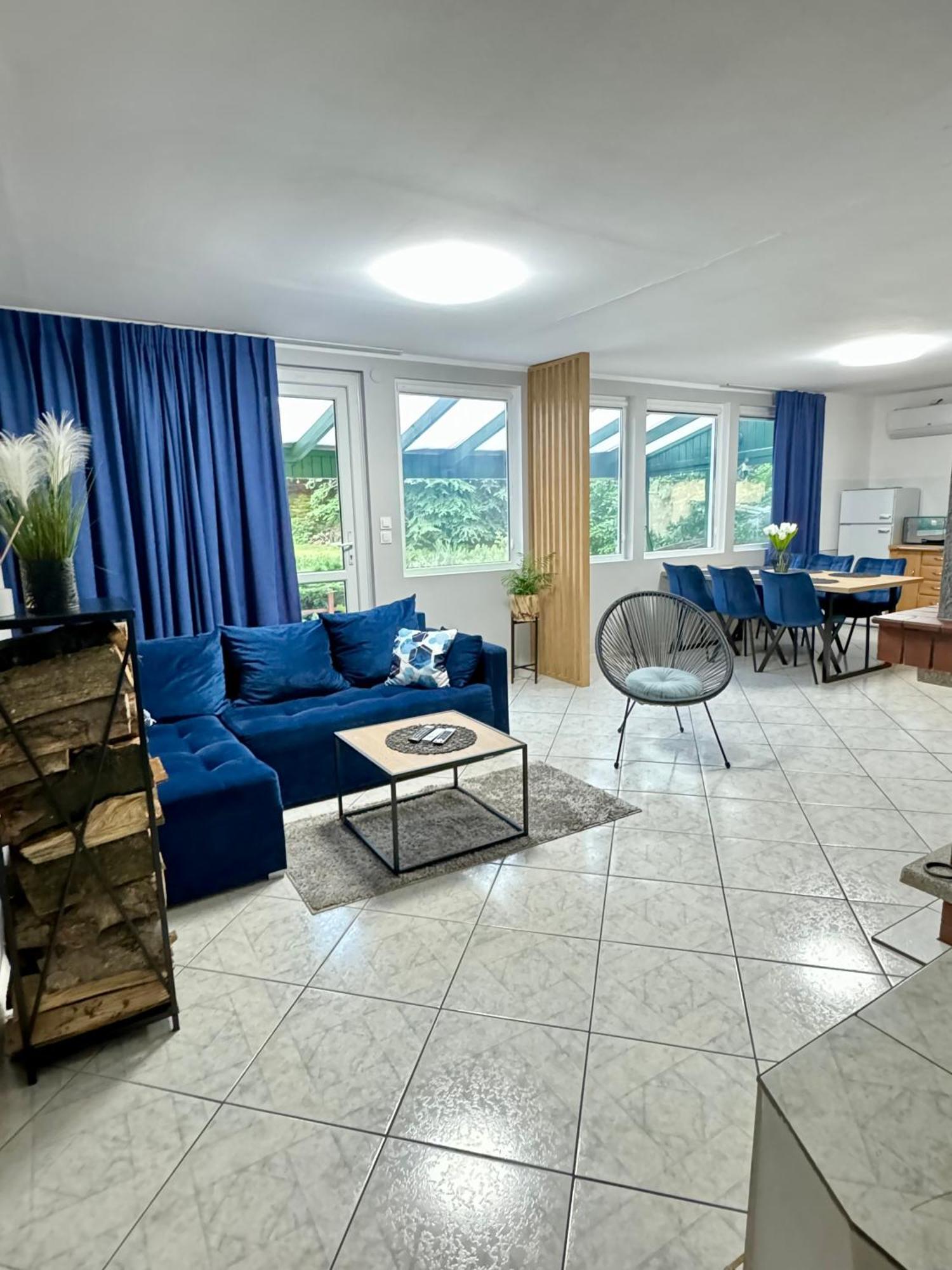 Domek W Glebi Lasu Nad Stawem Wierszyno Extérieur photo